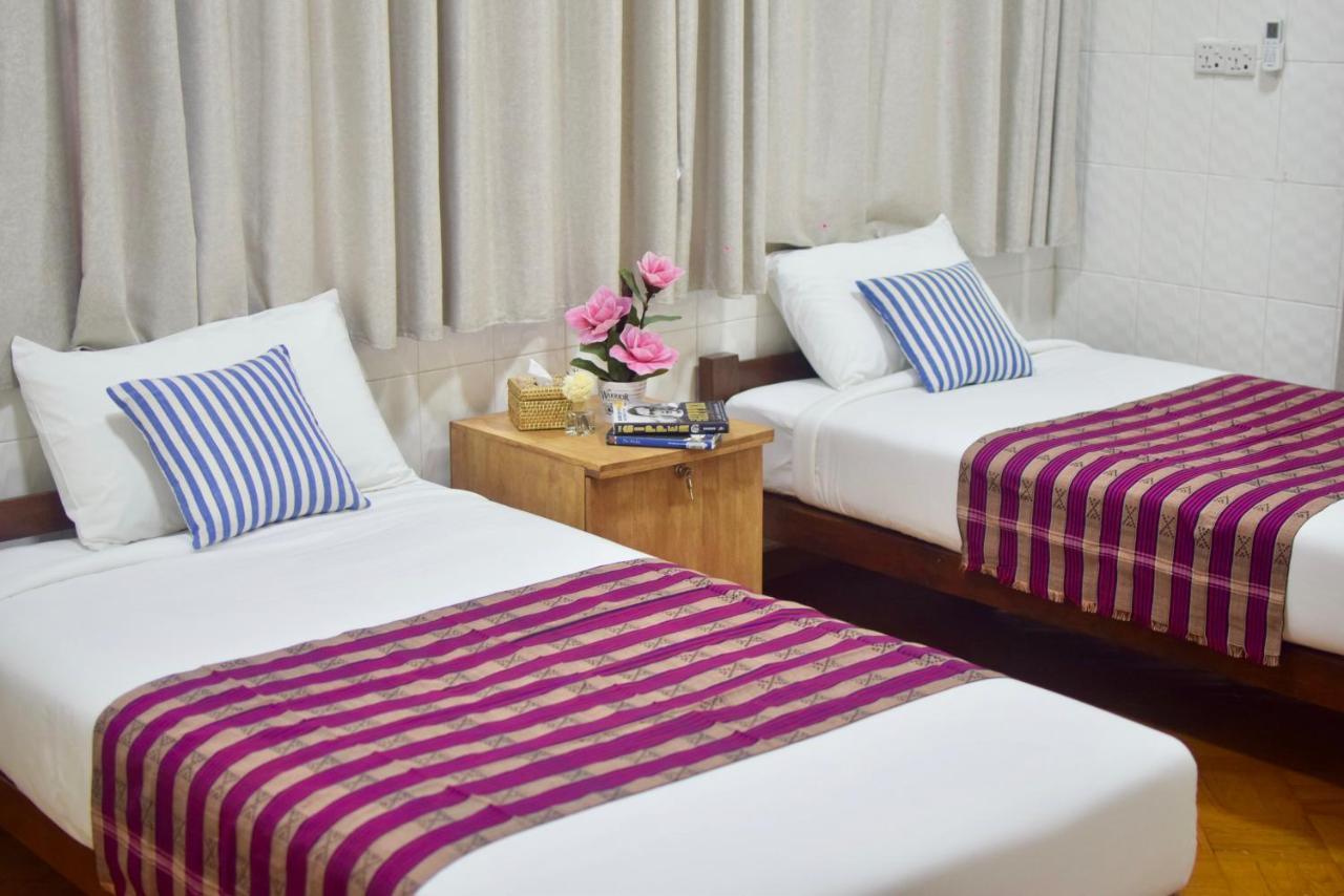 Celia Hostel Мандалай Экстерьер фото
